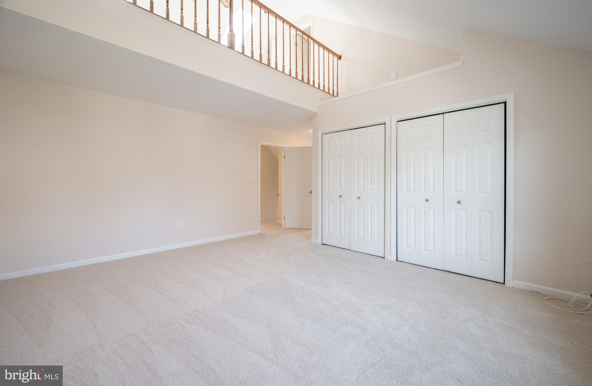 CAROLINE OAKS - Residential