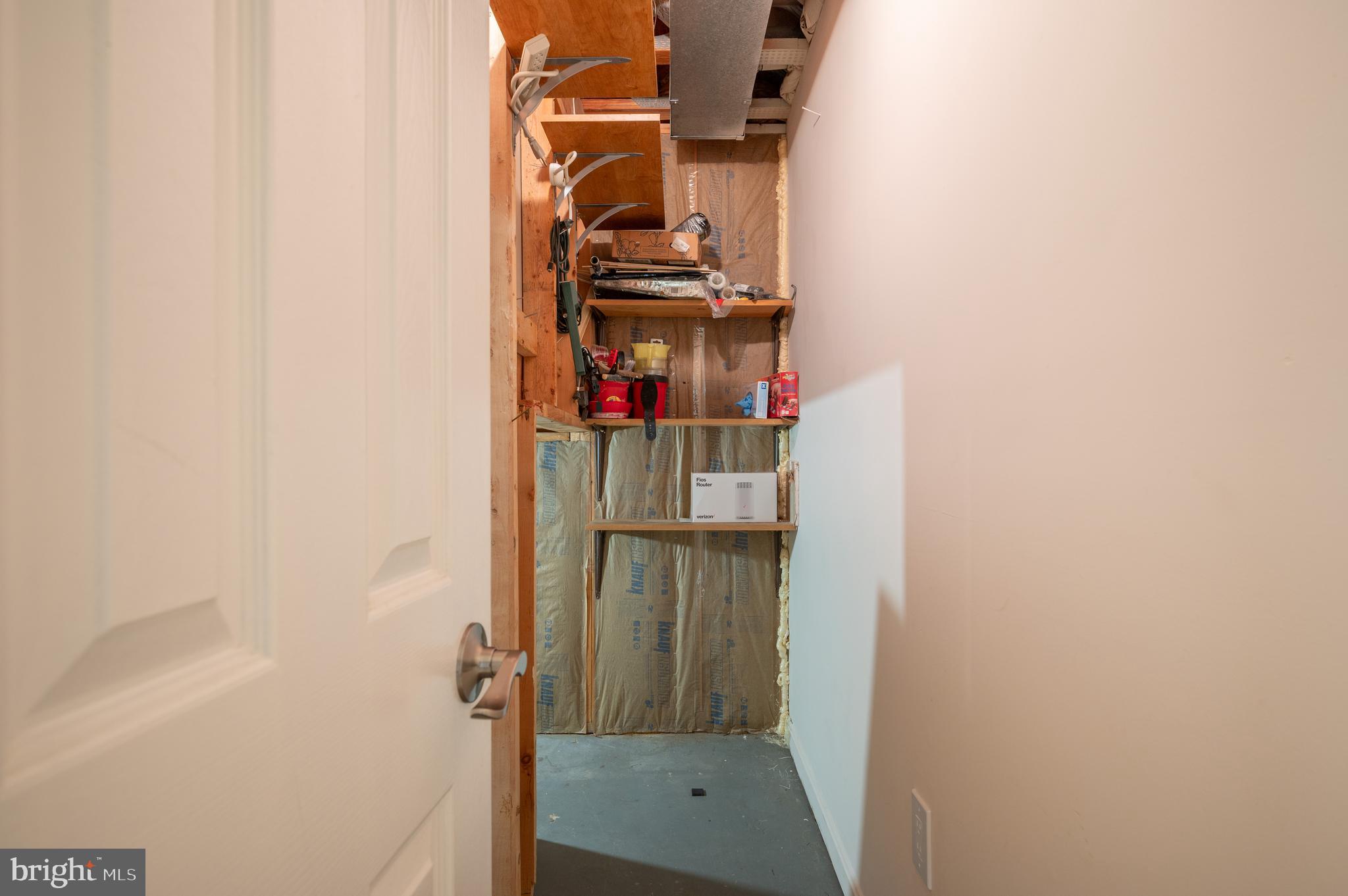 CAROLINE OAKS - Residential