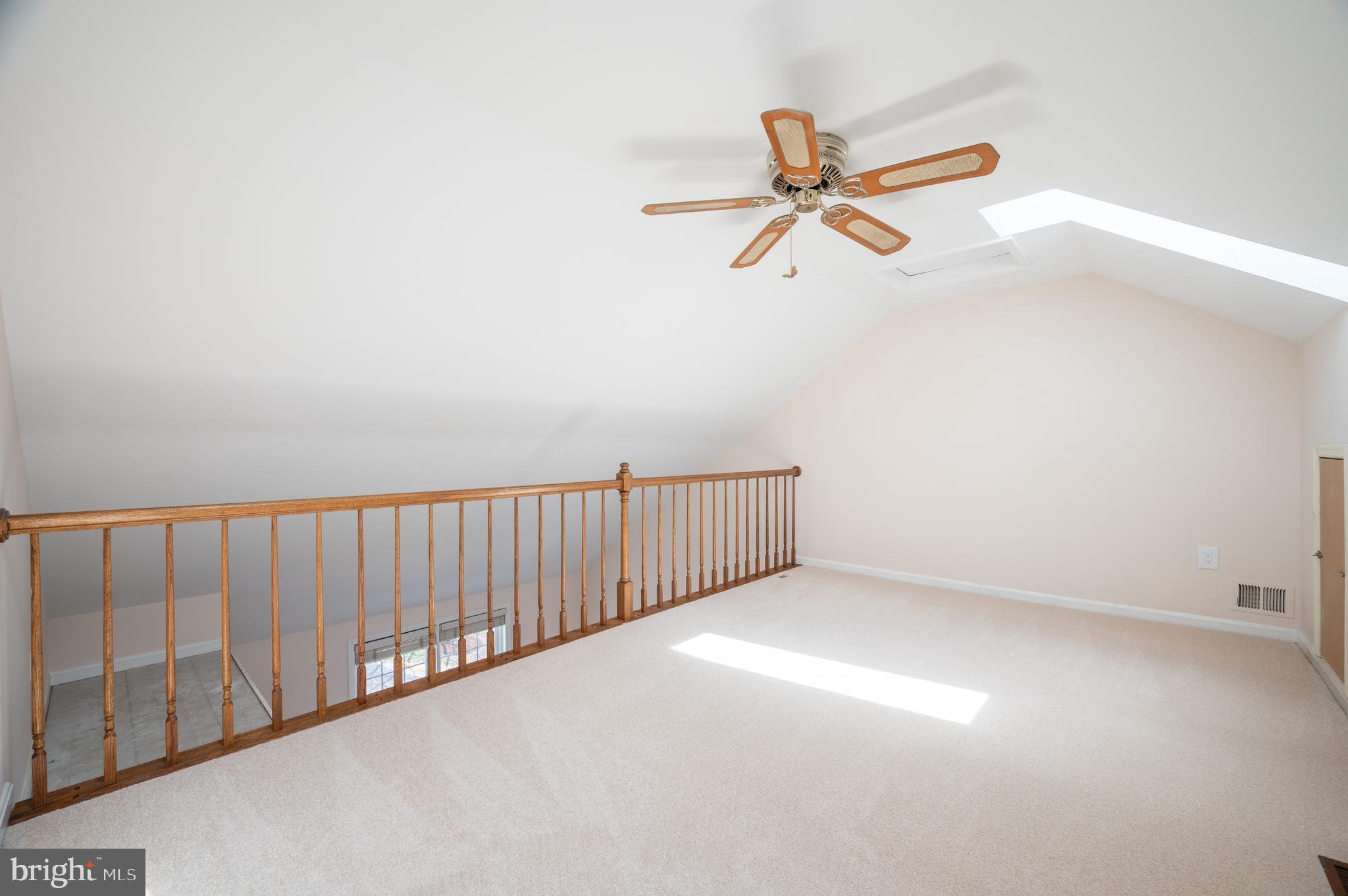 CAROLINE OAKS - Residential