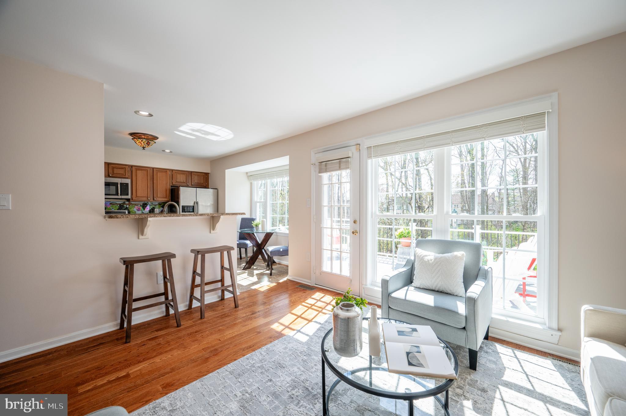 CAROLINE OAKS - Residential