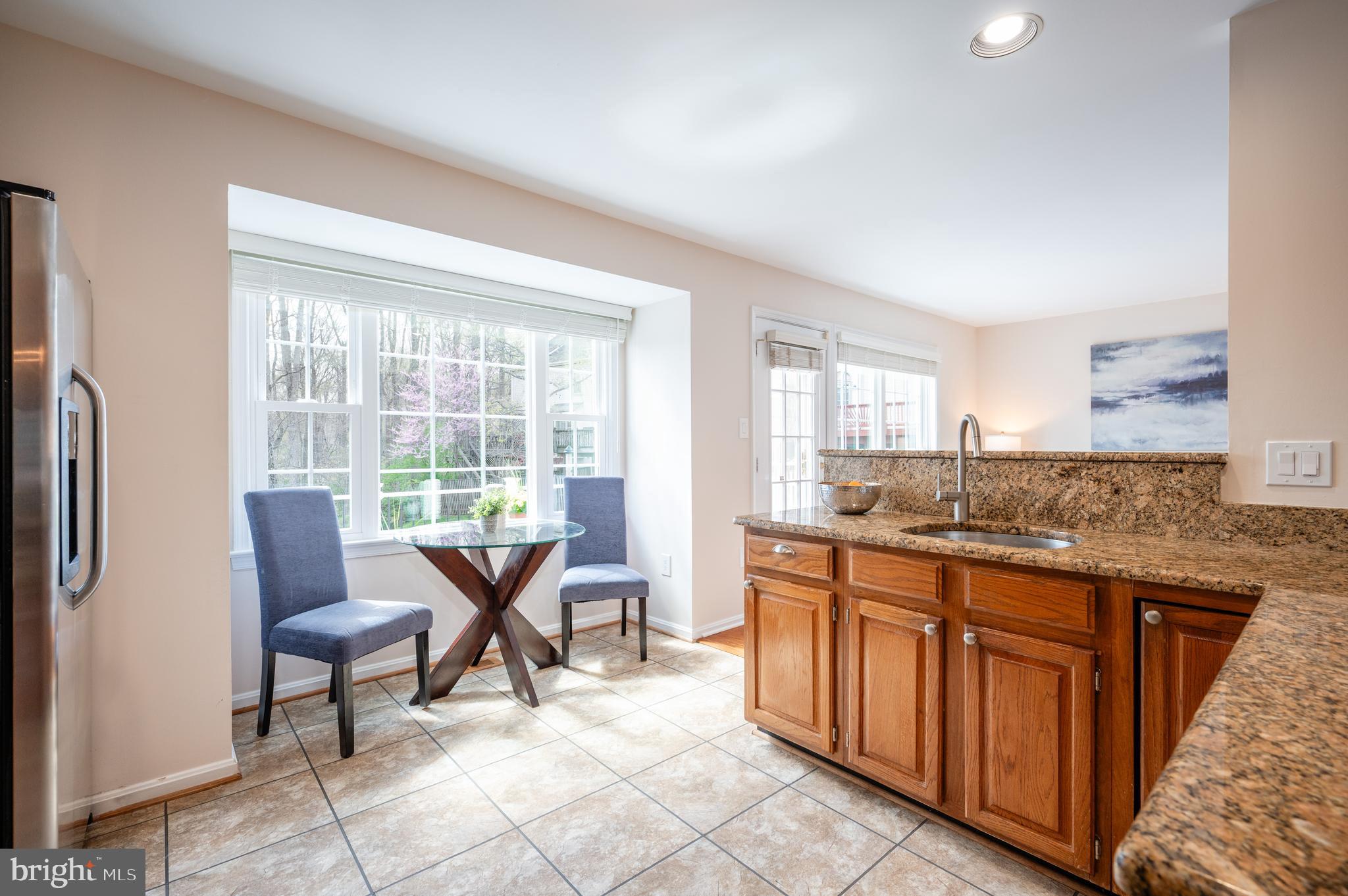 CAROLINE OAKS - Residential