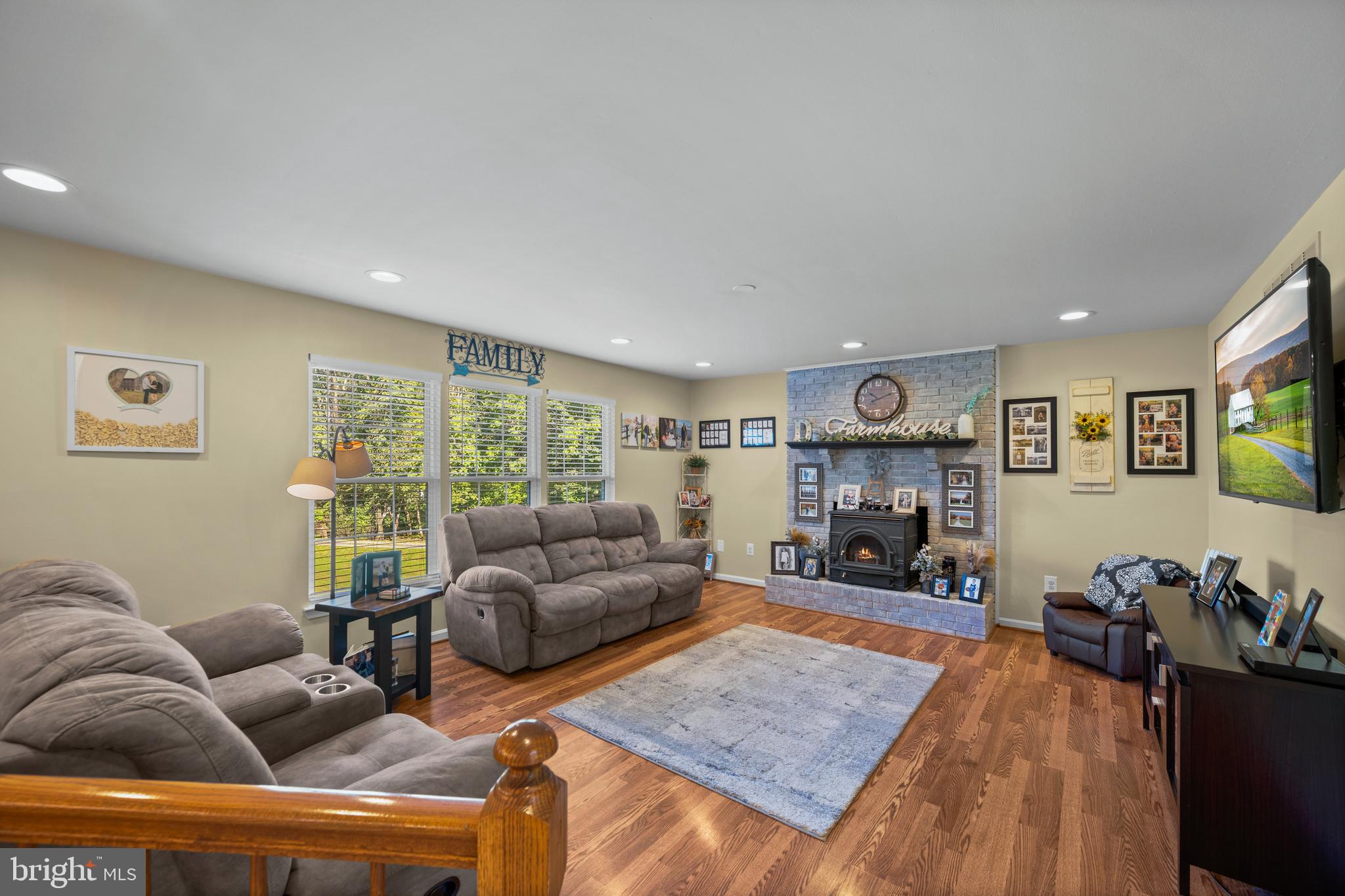 BELMAR ESTATES - Residential