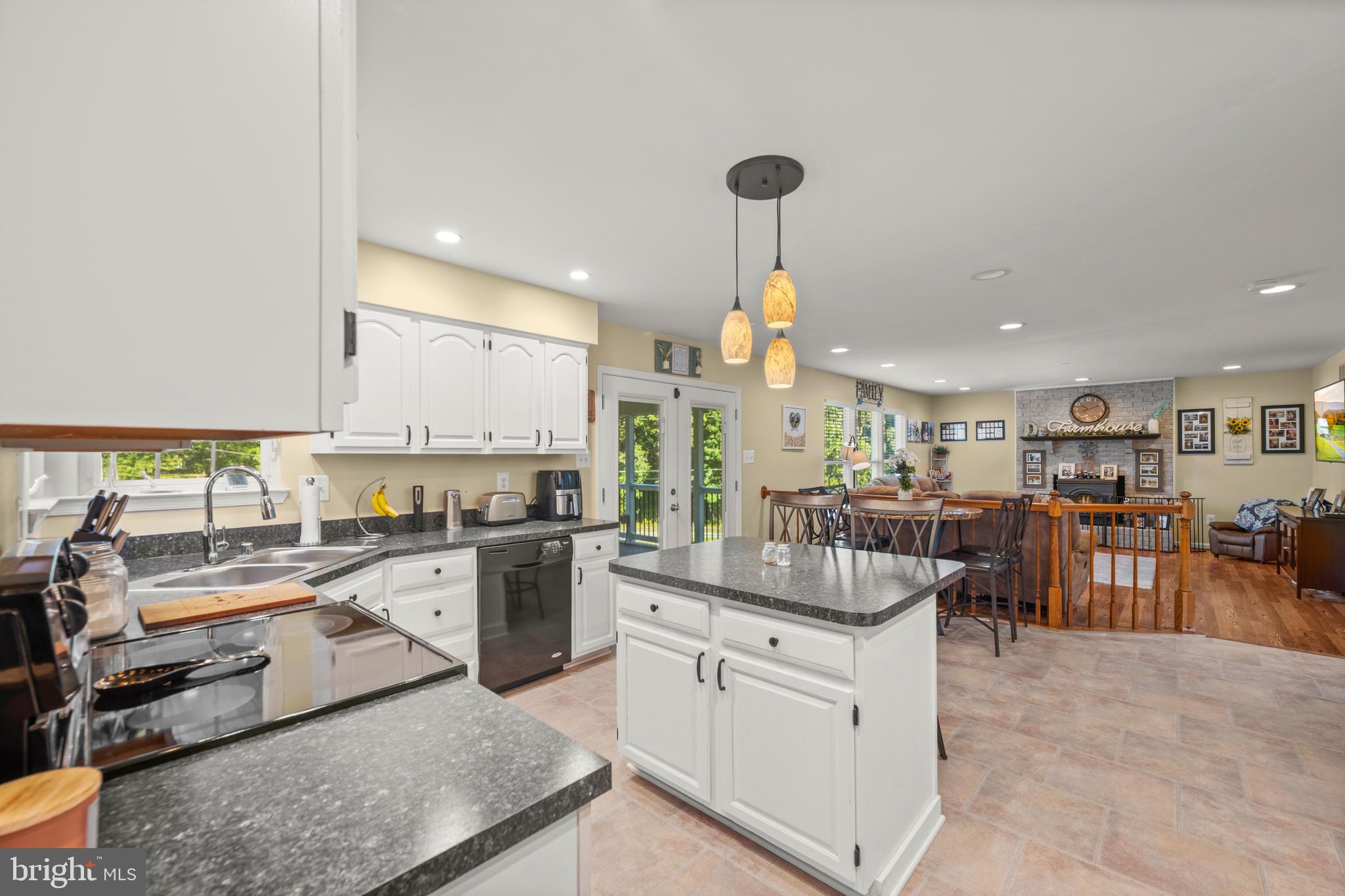 BELMAR ESTATES - Residential