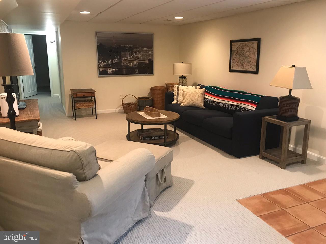 THE DOWNS - Residential