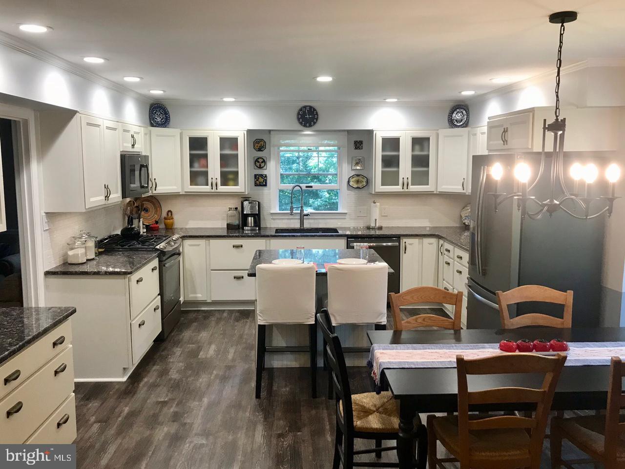 THE DOWNS - Residential