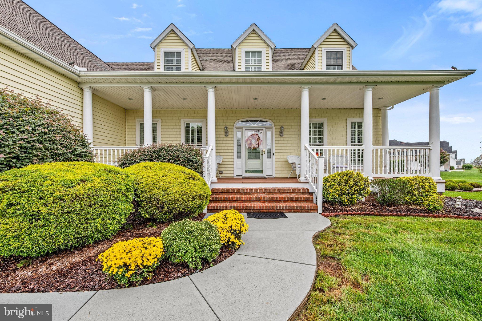 11576 ERINS WALK
