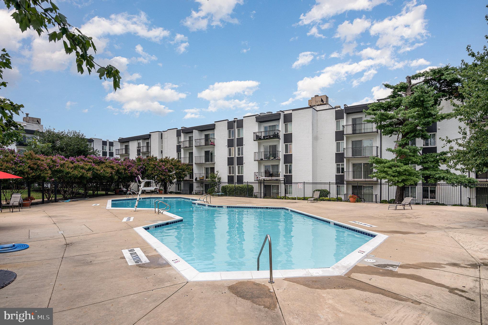 WEST END CONDOS - Residential