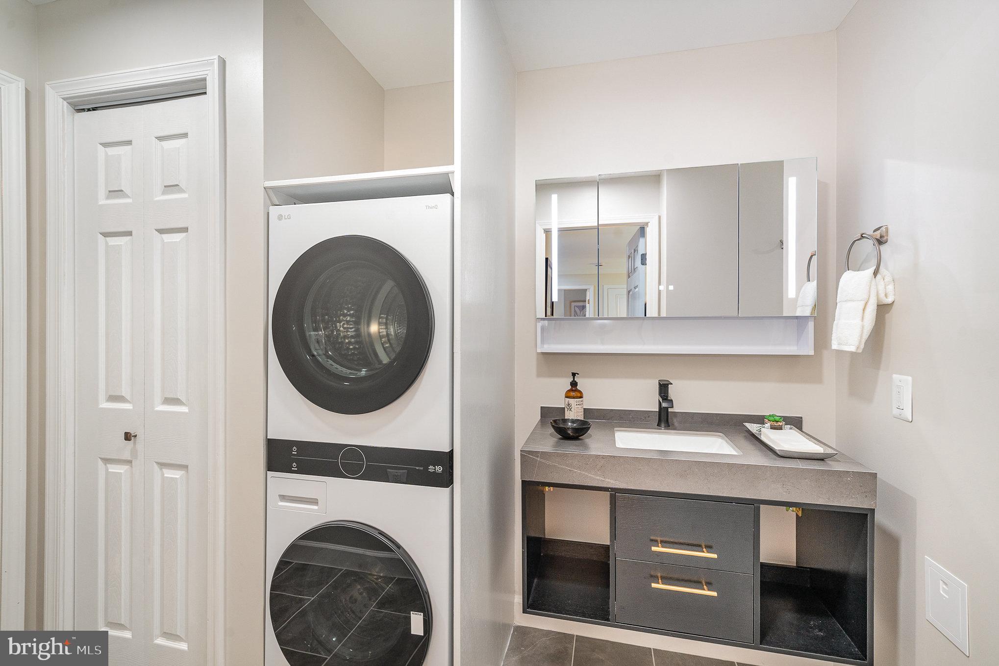 WEST END CONDOS - Residential