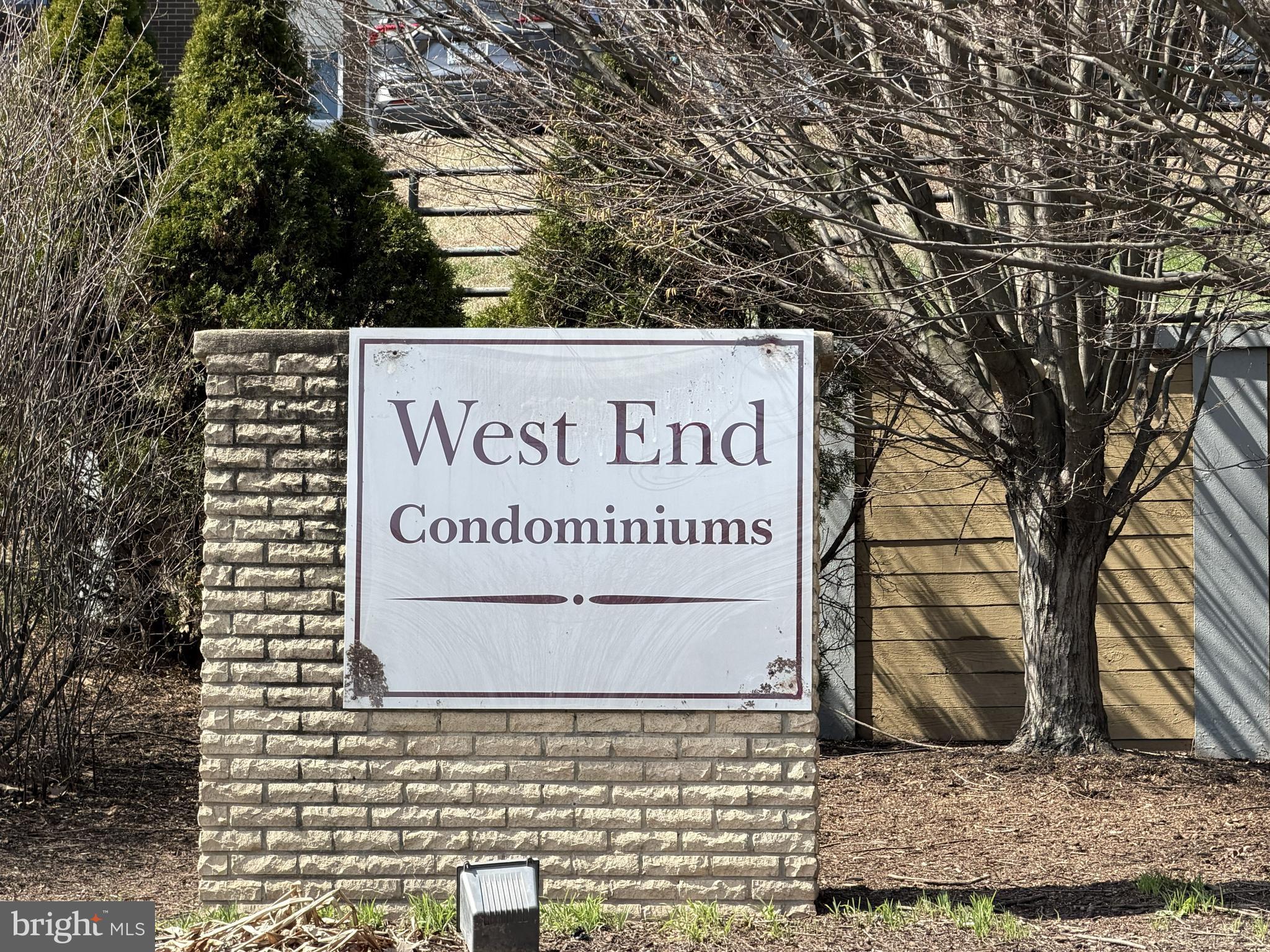 WEST END CONDOS - Residential