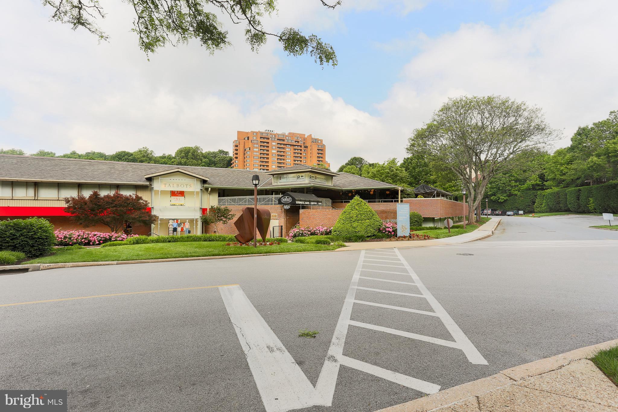 CROSS KEYS - Residential Lease