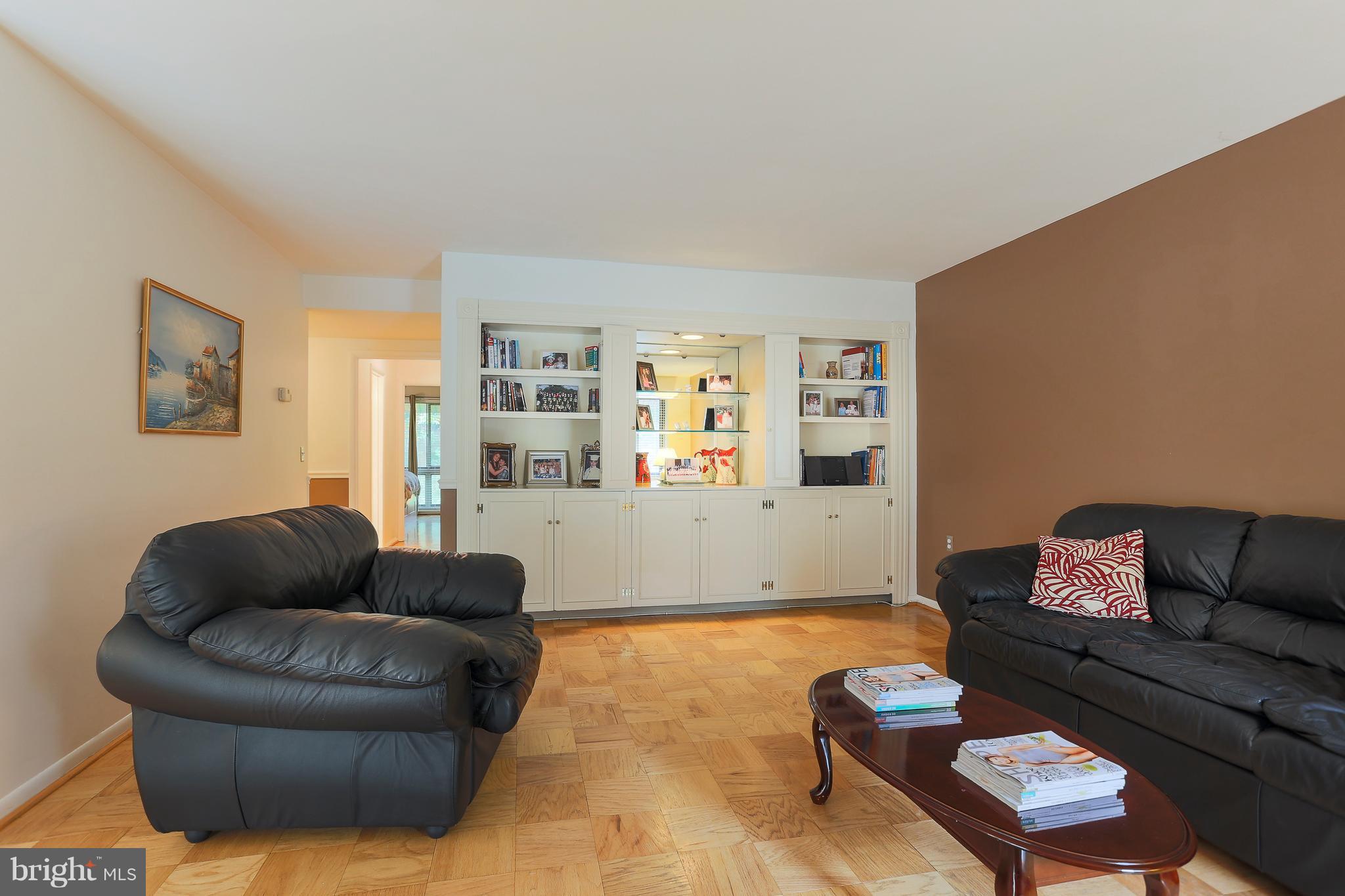 CROSS KEYS - Residential Lease