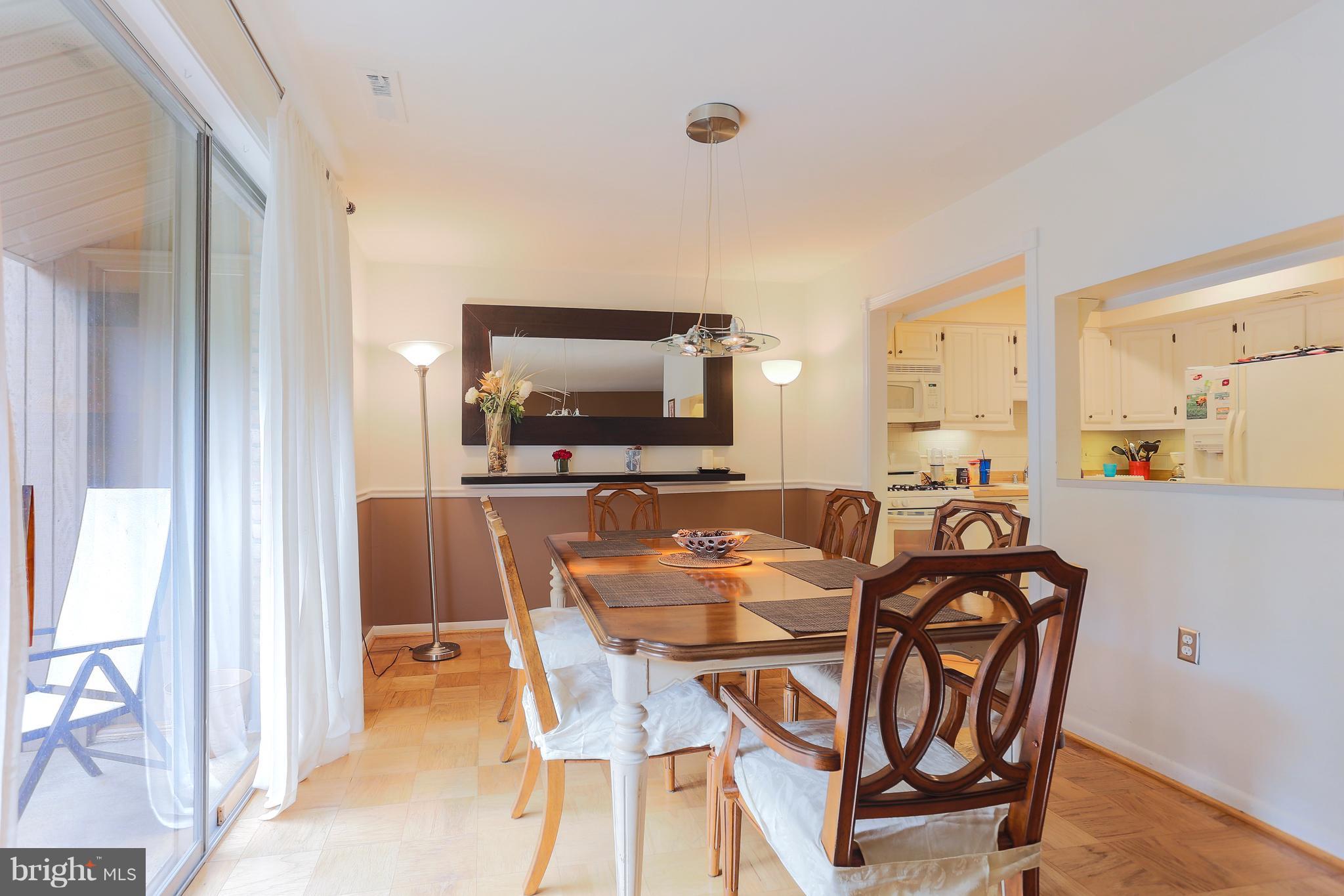 CROSS KEYS - Residential Lease