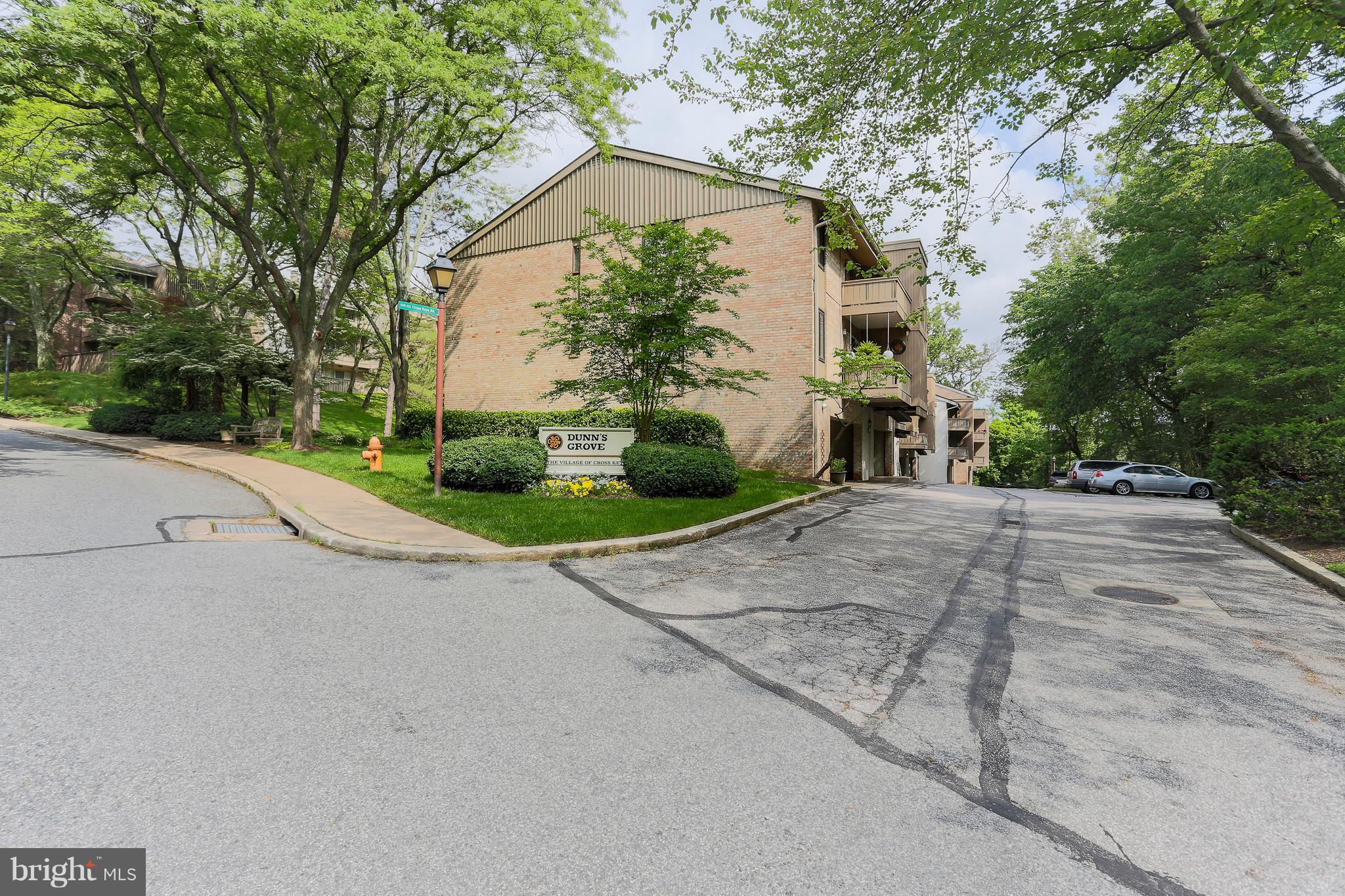 CROSS KEYS - Residential Lease