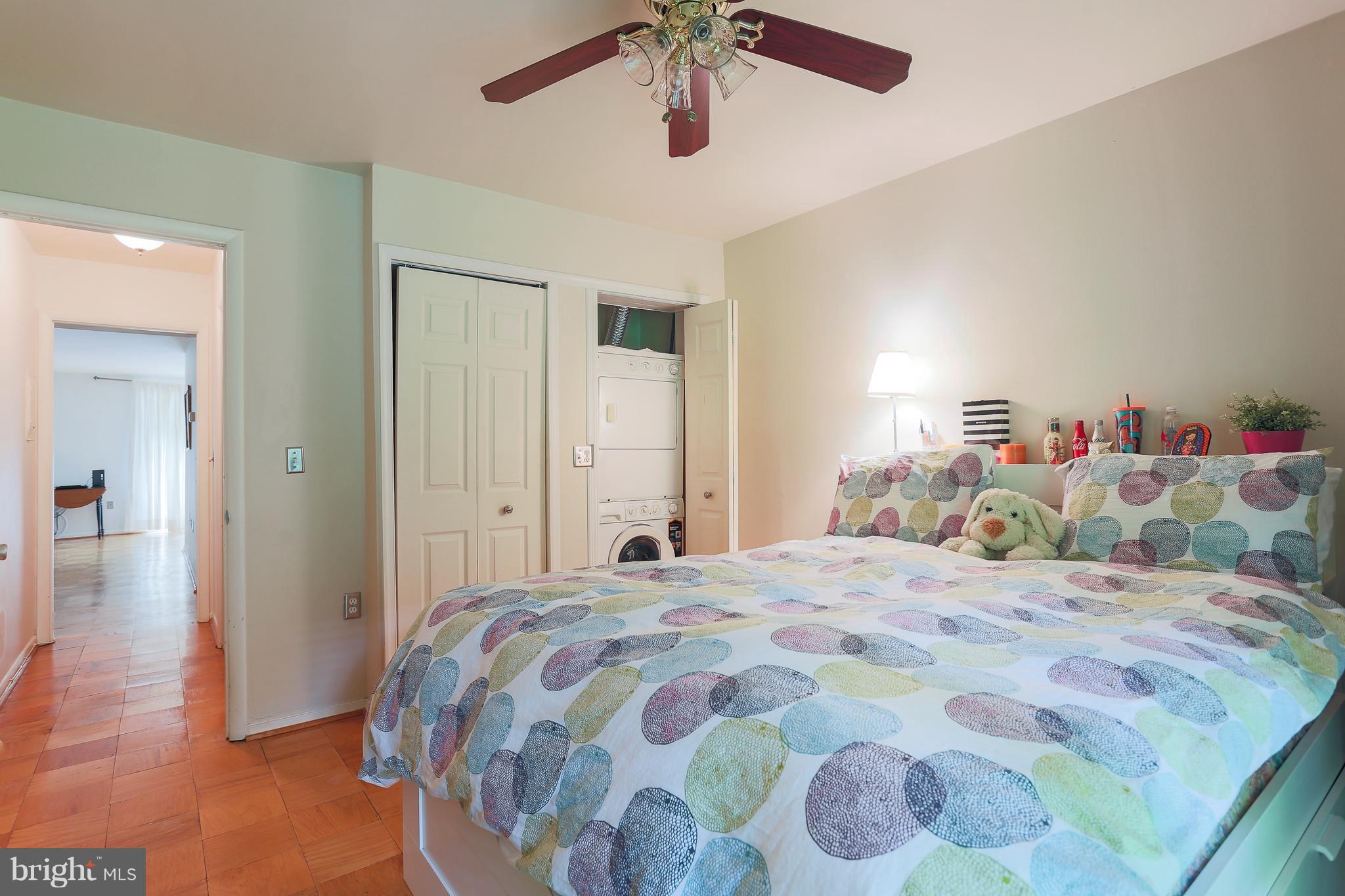 CROSS KEYS - Residential Lease