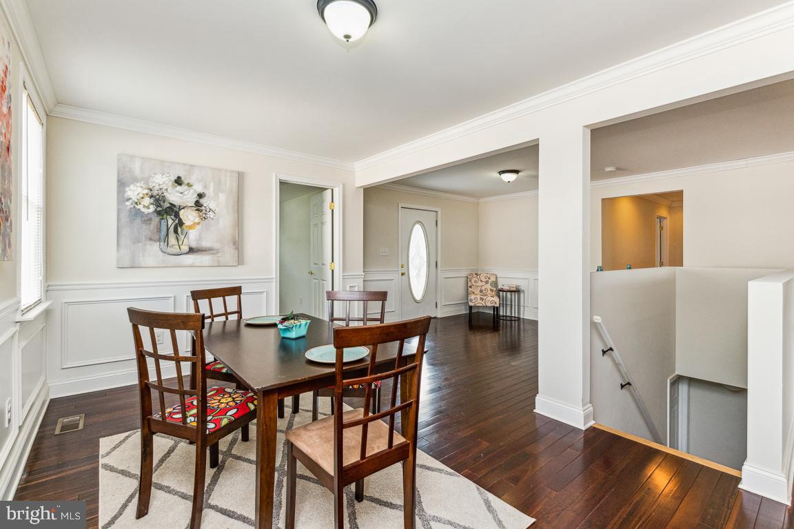 HILLENDALE FARMS - Residential