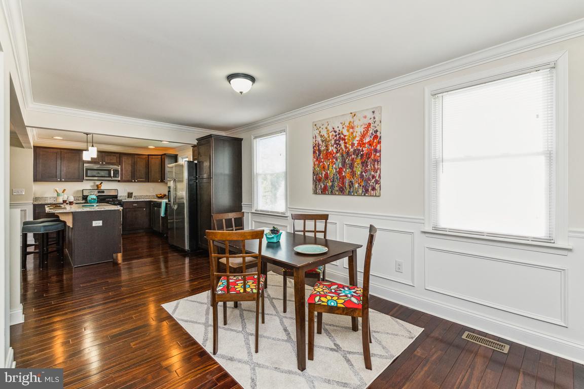 HILLENDALE FARMS - Residential