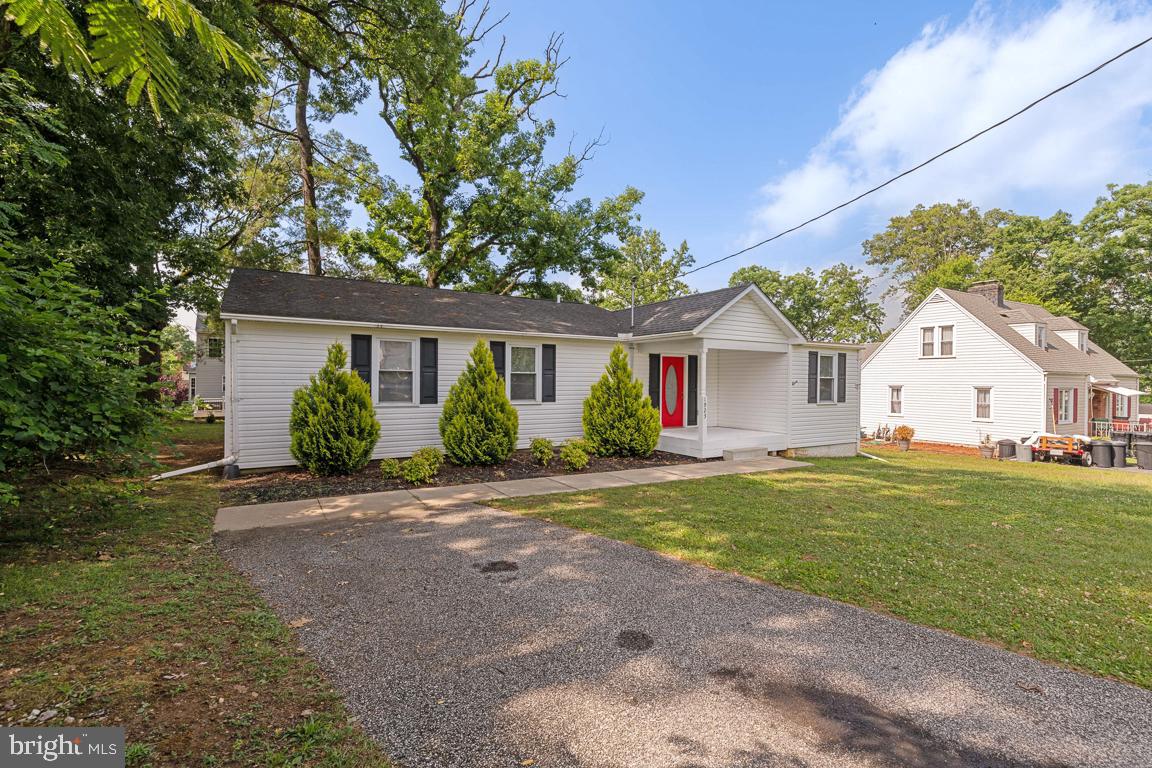 HILLENDALE FARMS - Residential