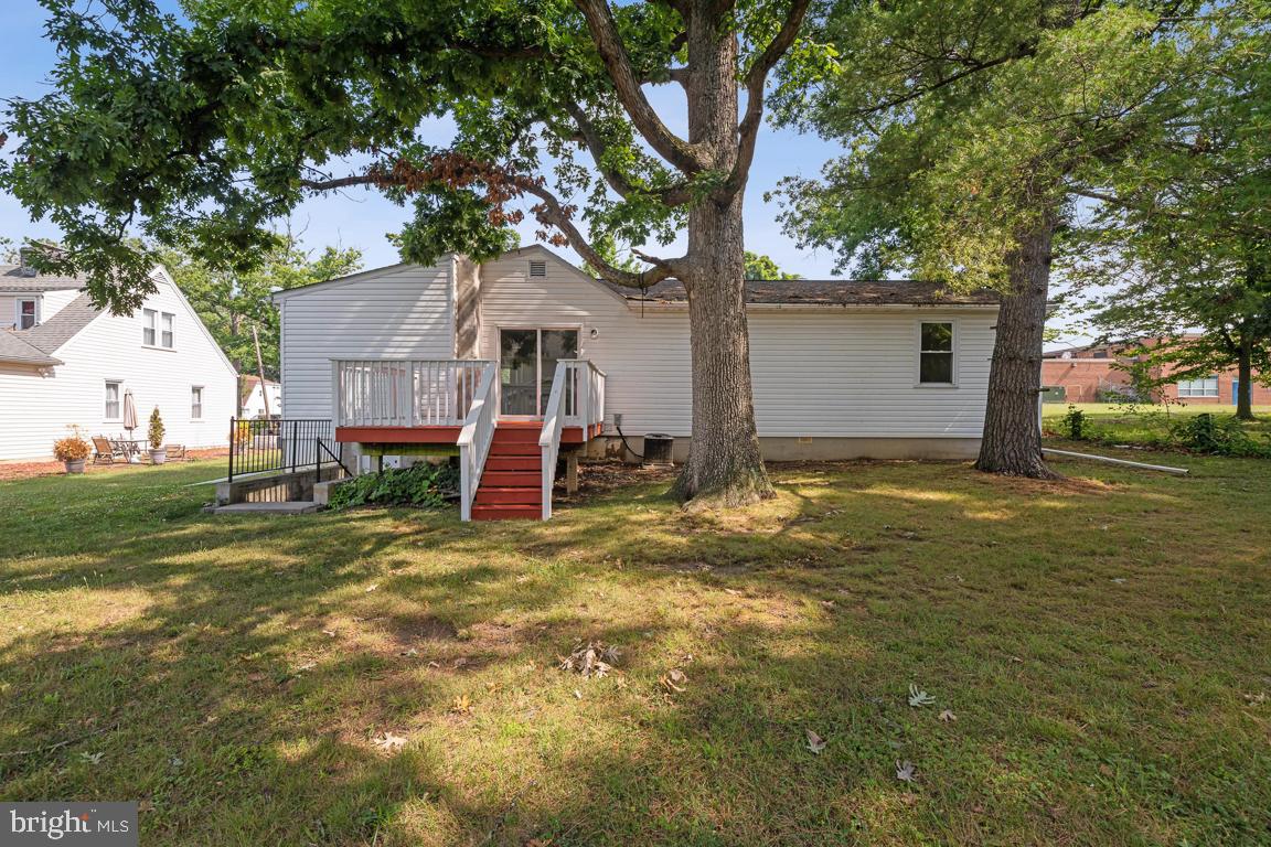 HILLENDALE FARMS - Residential