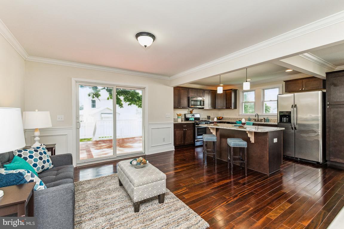 HILLENDALE FARMS - Residential