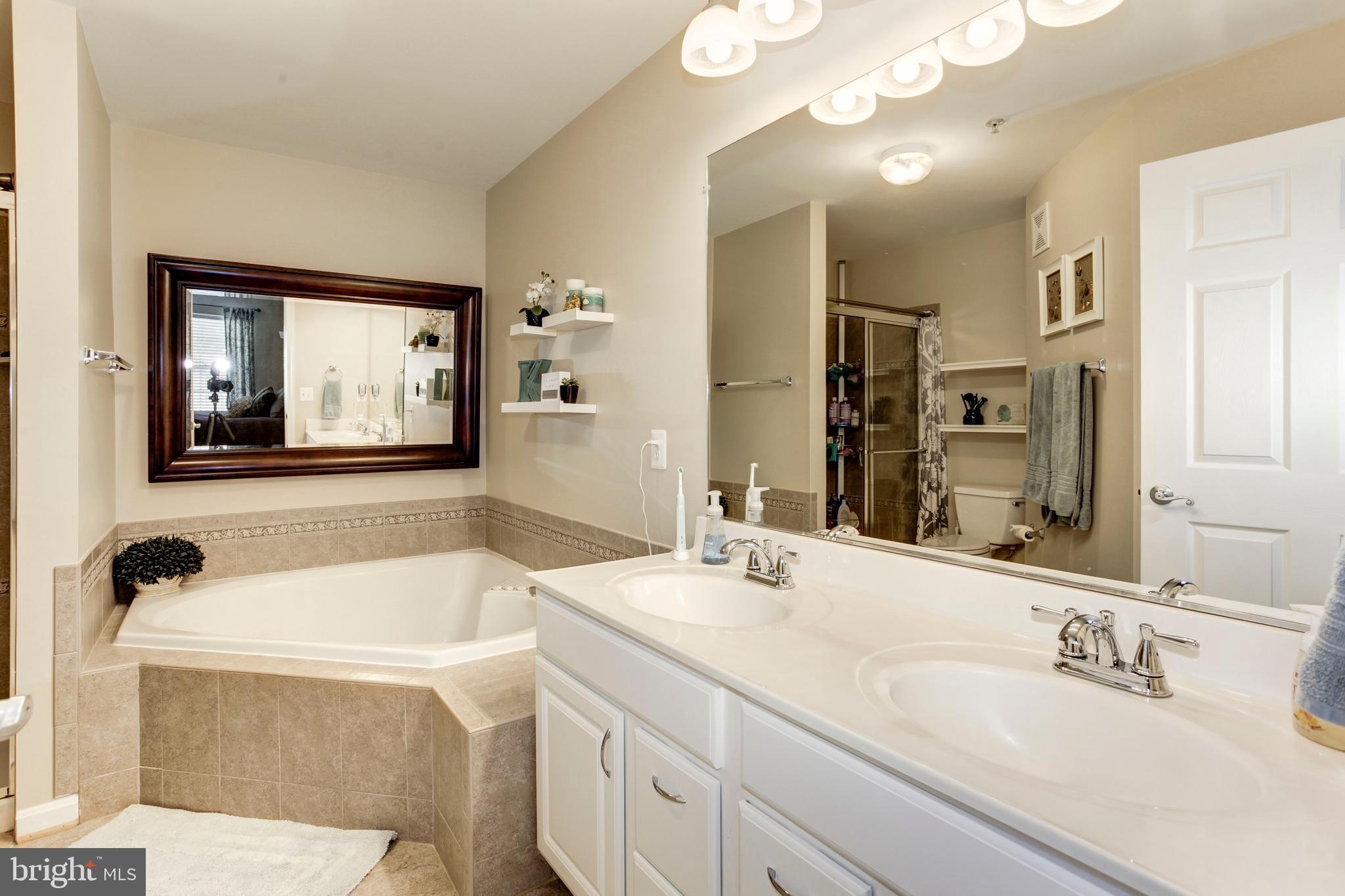 COURTS AT WESCOTT RIDGE - Residential Lease