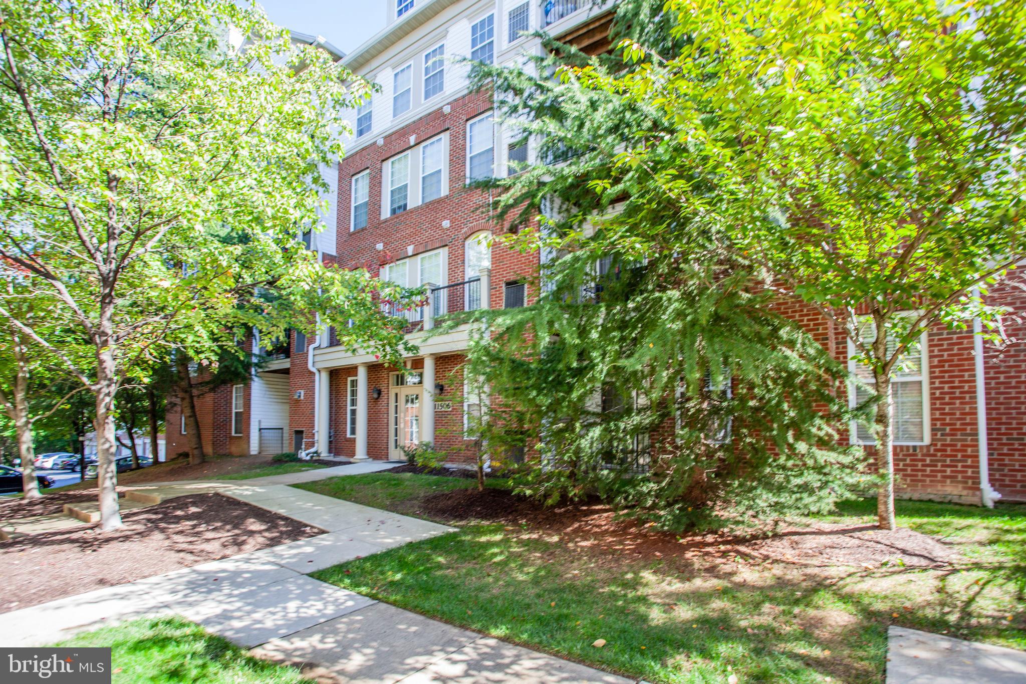 COURTS AT WESCOTT RIDGE - Residential Lease