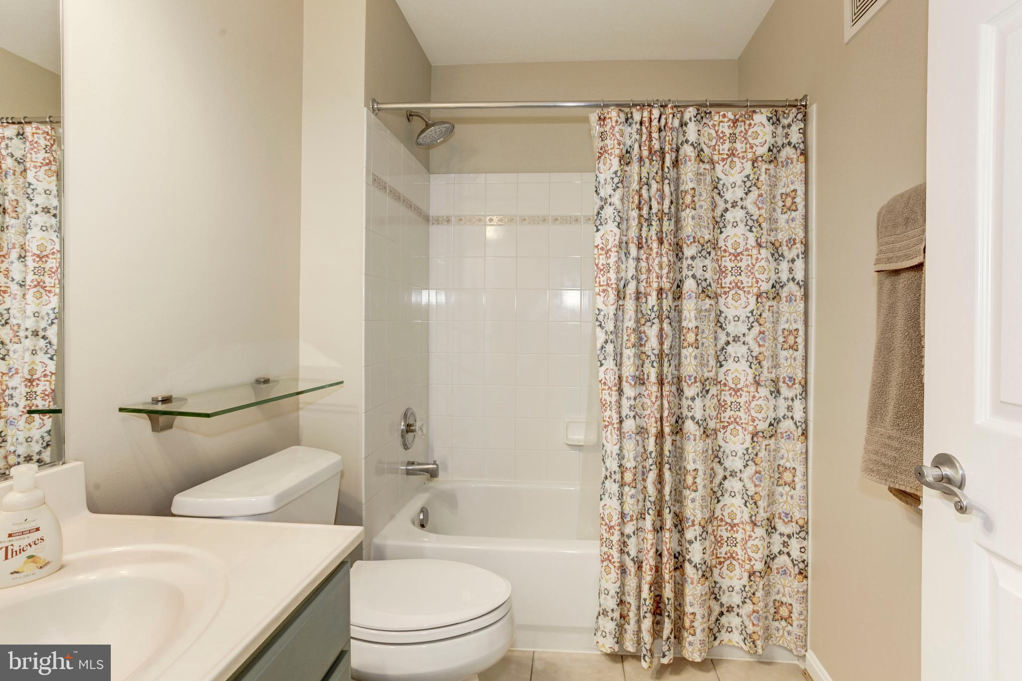 COURTS AT WESCOTT RIDGE - Residential Lease