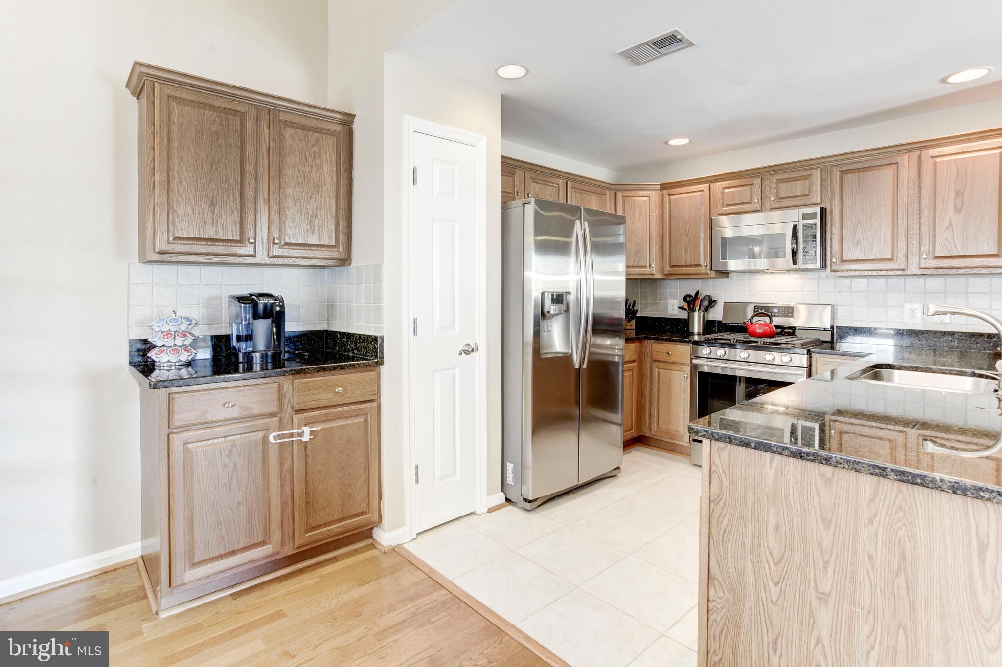 COURTS AT WESCOTT RIDGE - Residential Lease