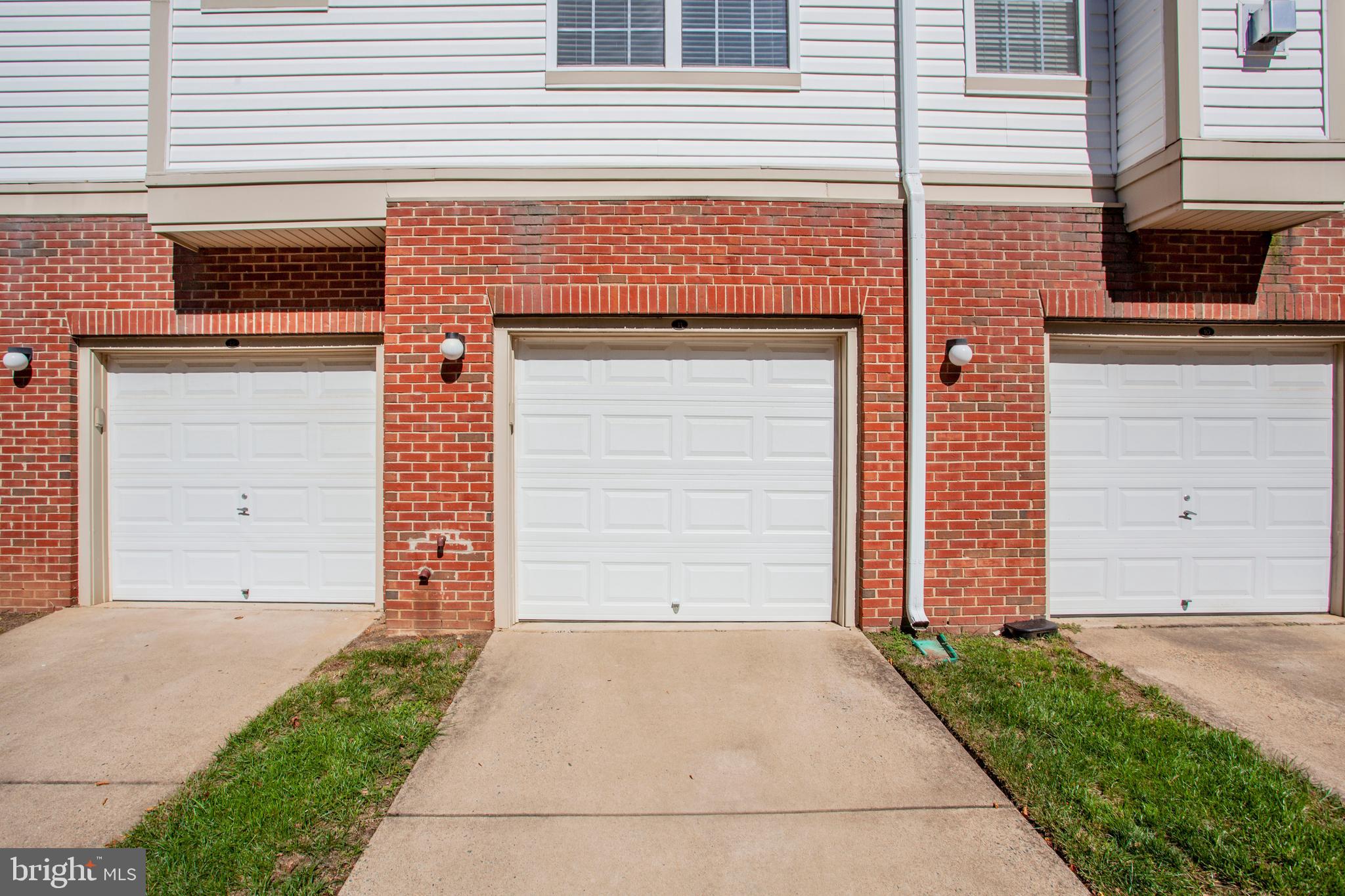 COURTS AT WESCOTT RIDGE - Residential Lease