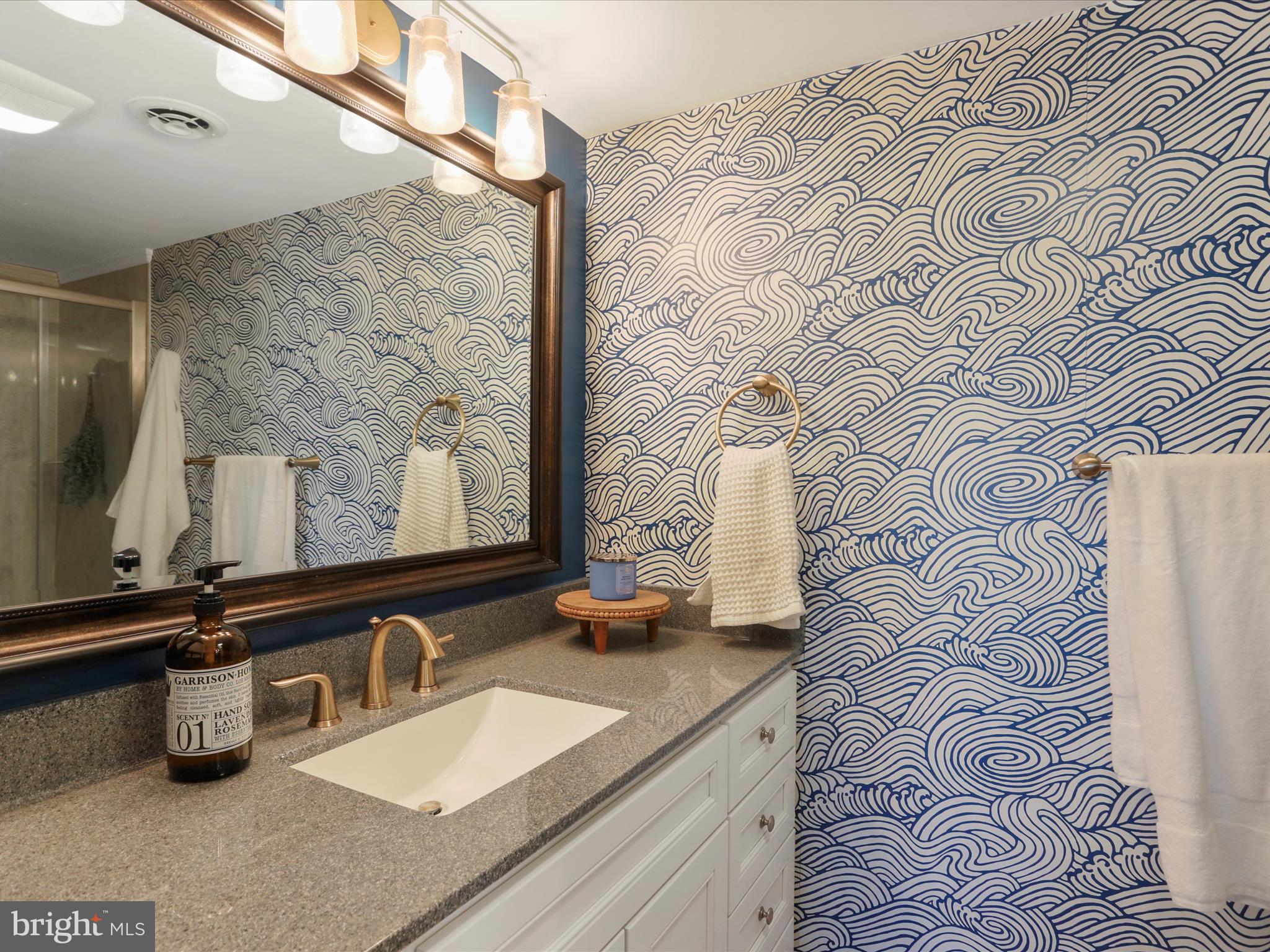 PENN NATIONAL GOLF COURSE COMMUNITY - Residential