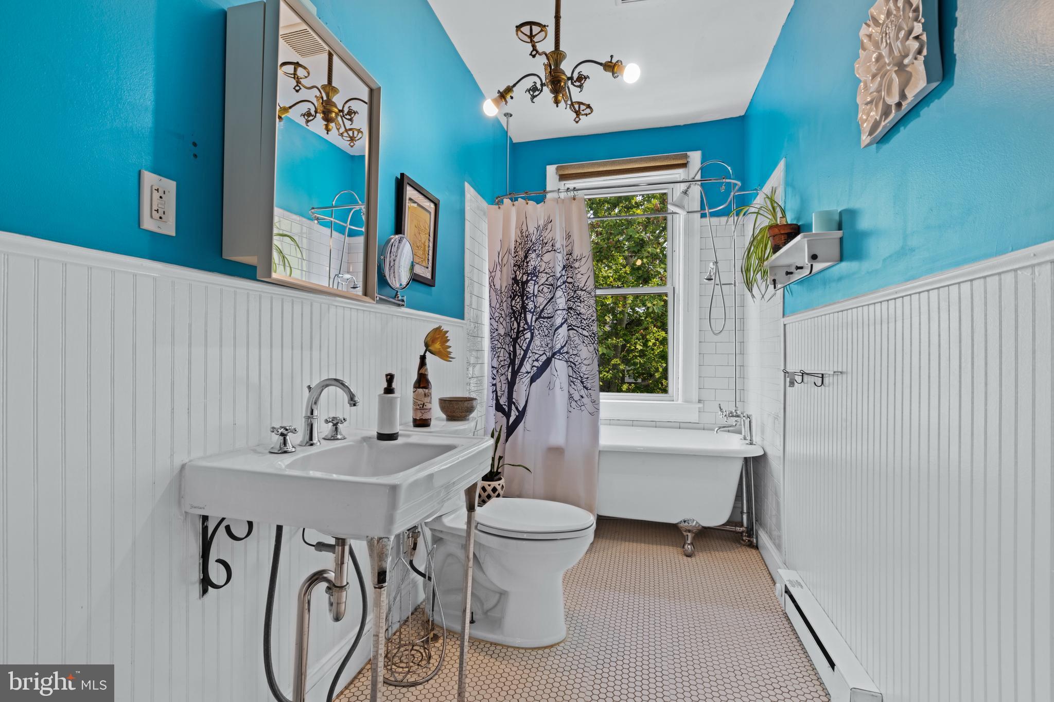 OVERLEA - Residential