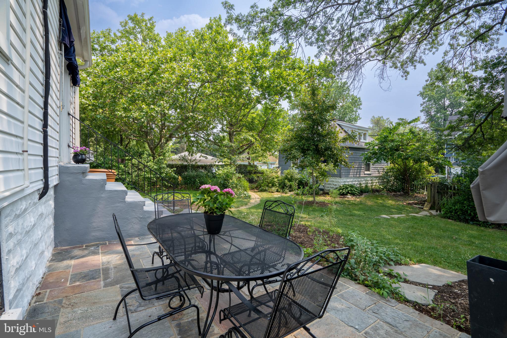 OVERLEA - Residential