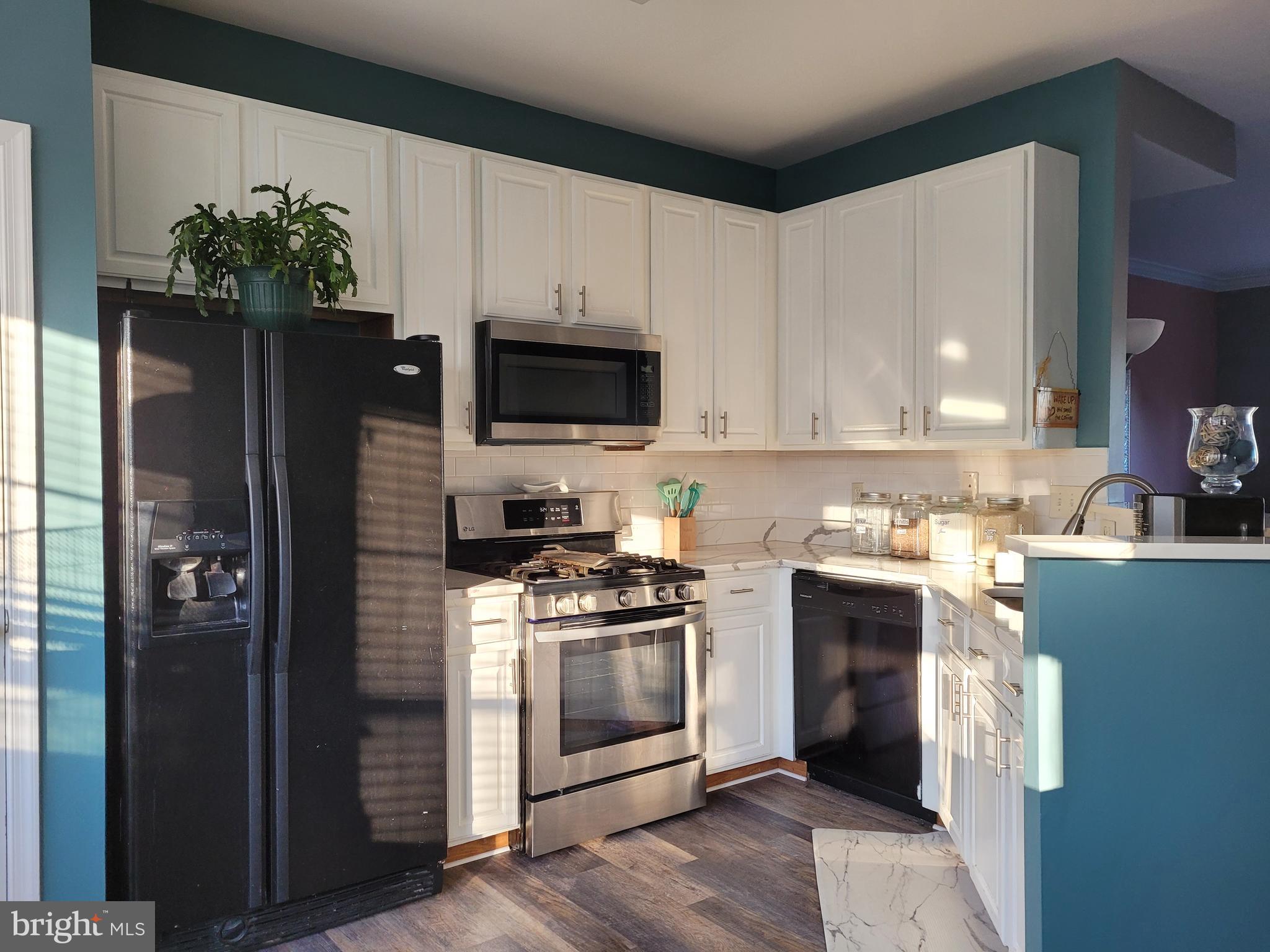 RIDGELEIGH - Residential