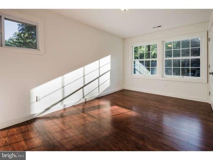 PENN VALLEY MANOR - Residential