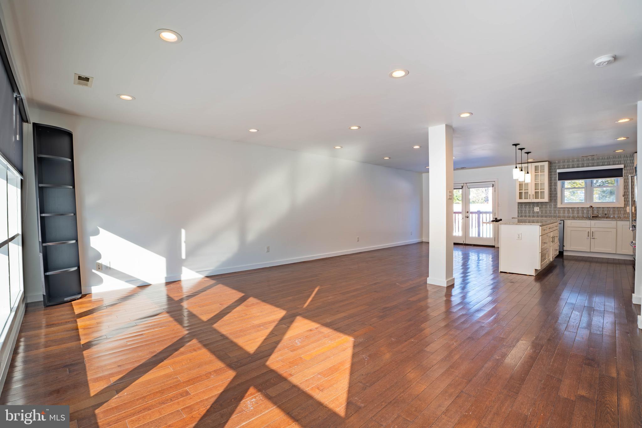 PENN VALLEY MANOR - Residential