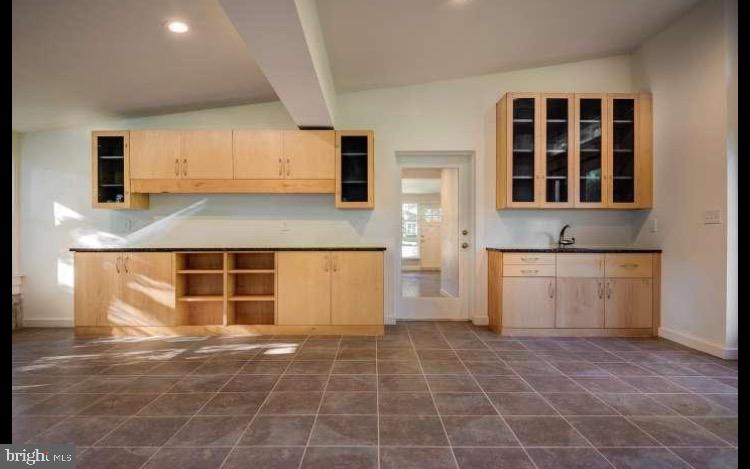 PENN VALLEY MANOR - Residential