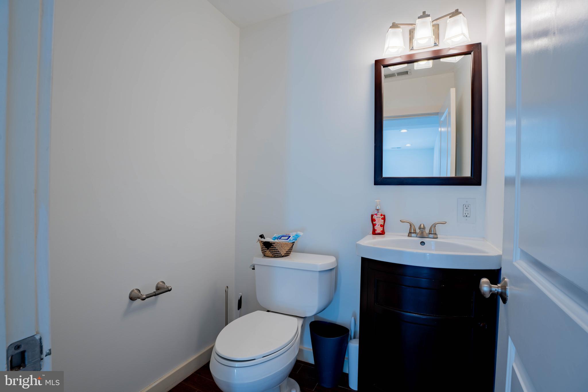 PENN VALLEY MANOR - Residential