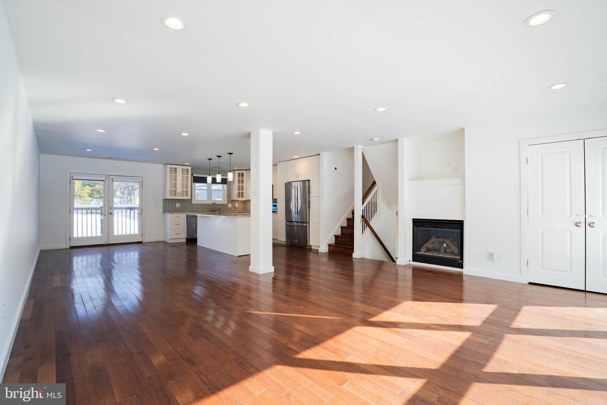 PENN VALLEY MANOR - Residential