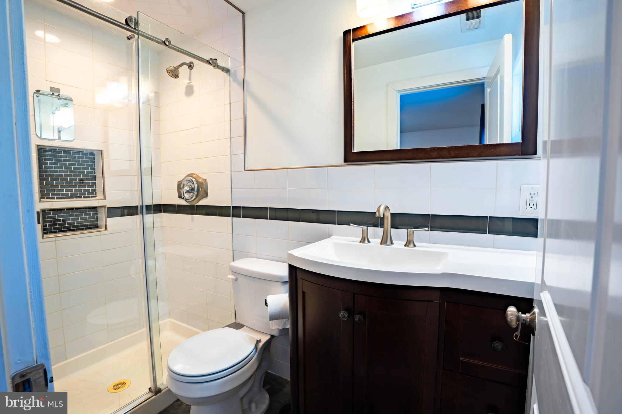 PENN VALLEY MANOR - Residential