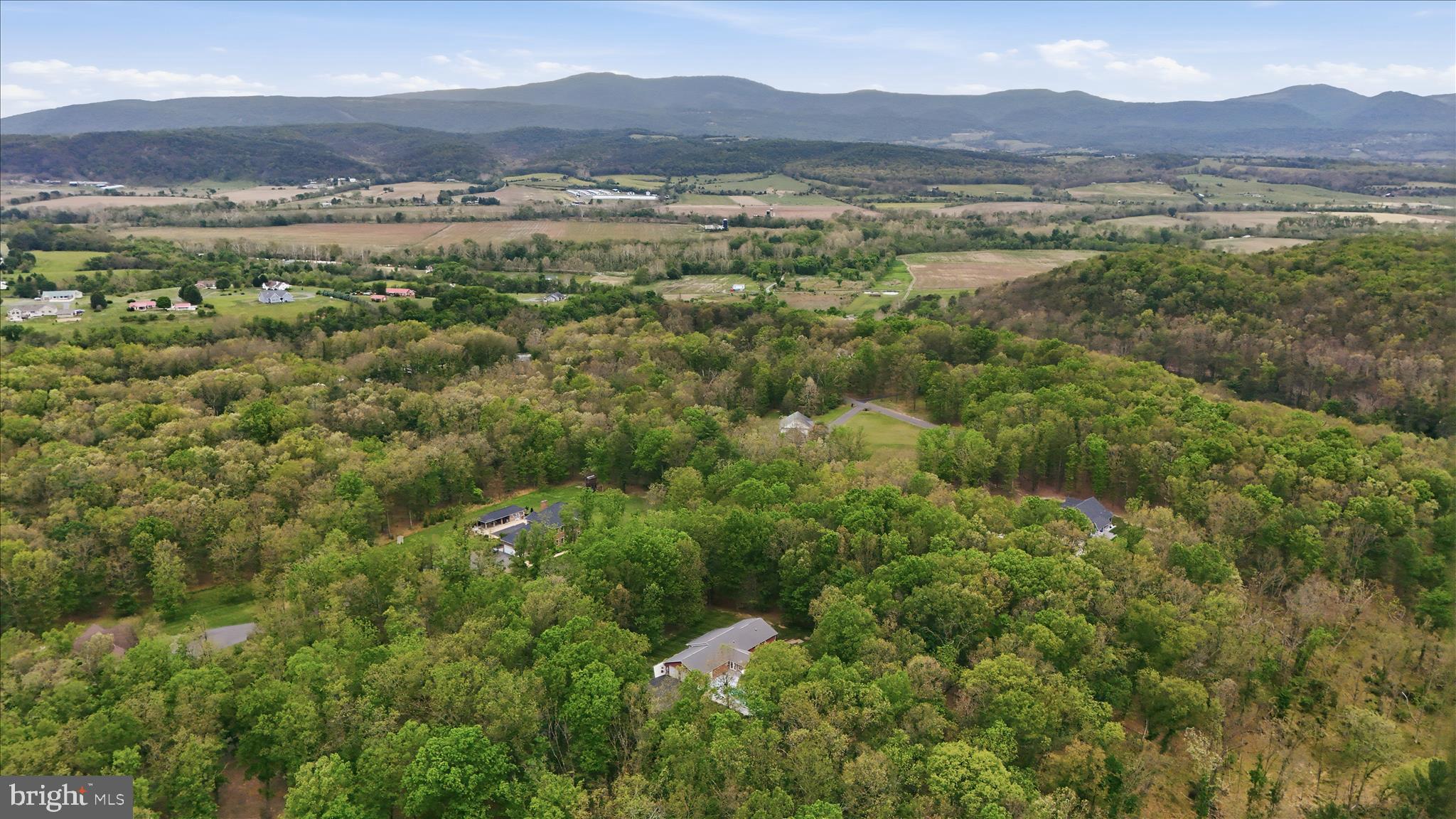SUMMIT OAKS - Residential