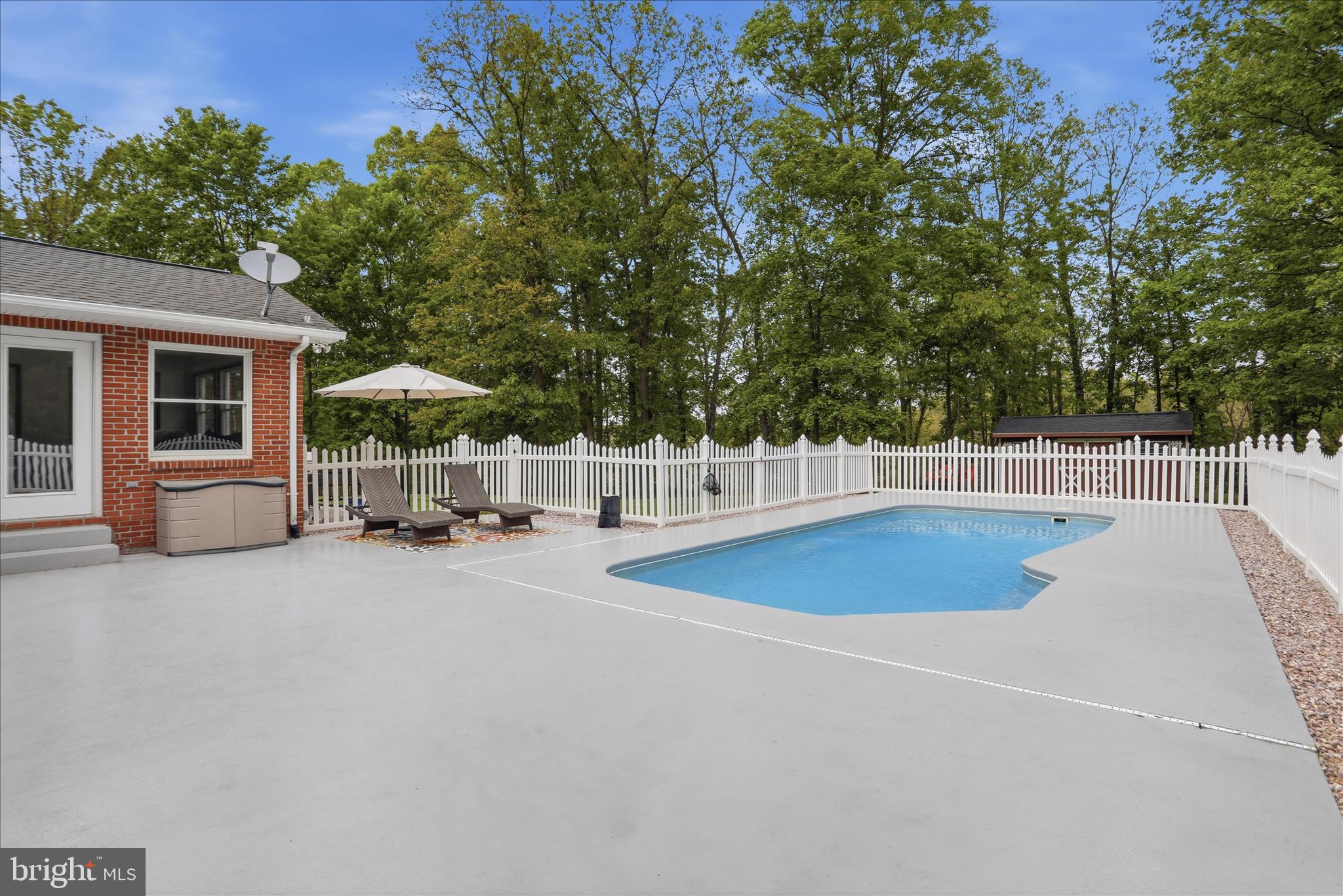 SUMMIT OAKS - Residential