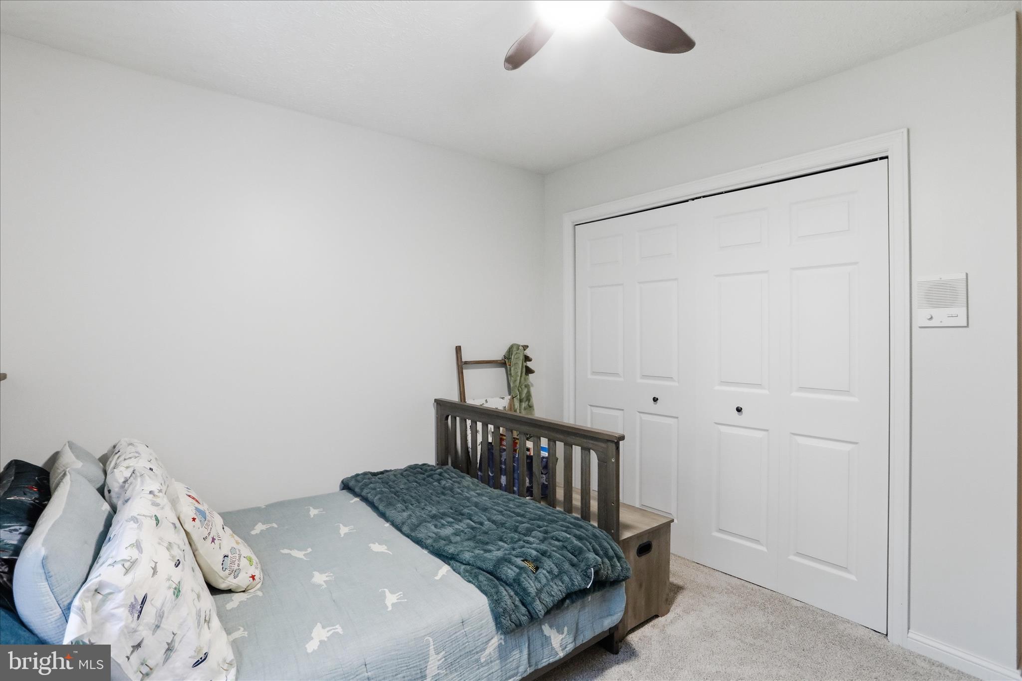 SUMMIT OAKS - Residential