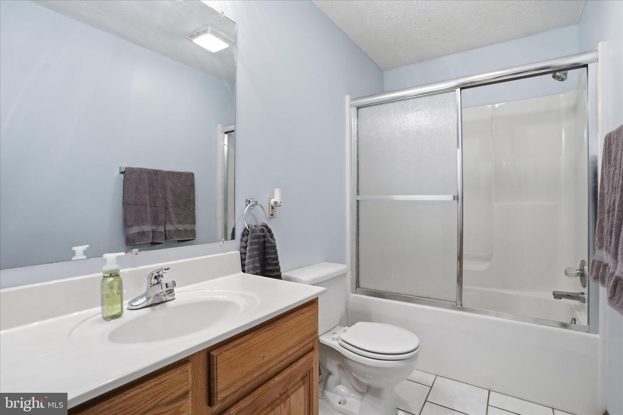 SUMMIT OAKS - Residential