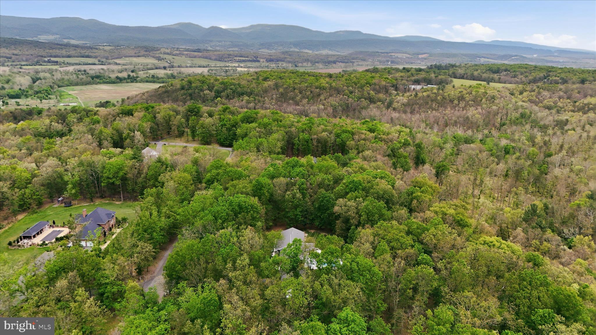 SUMMIT OAKS - Residential