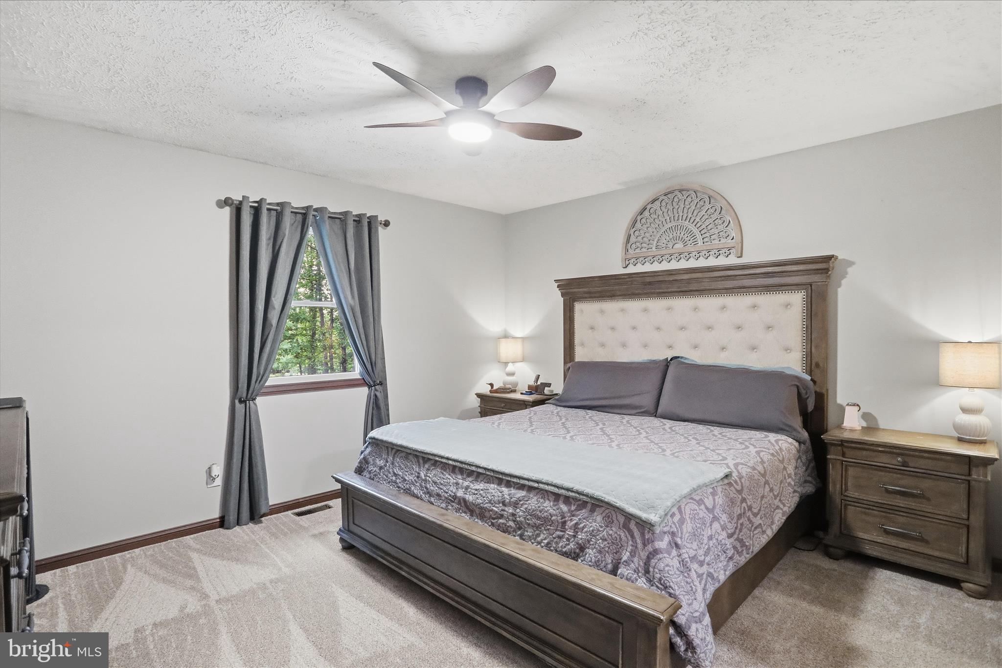 SUMMIT OAKS - Residential