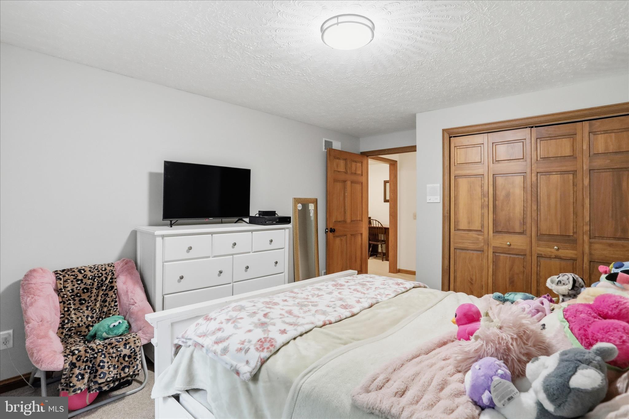 SUMMIT OAKS - Residential