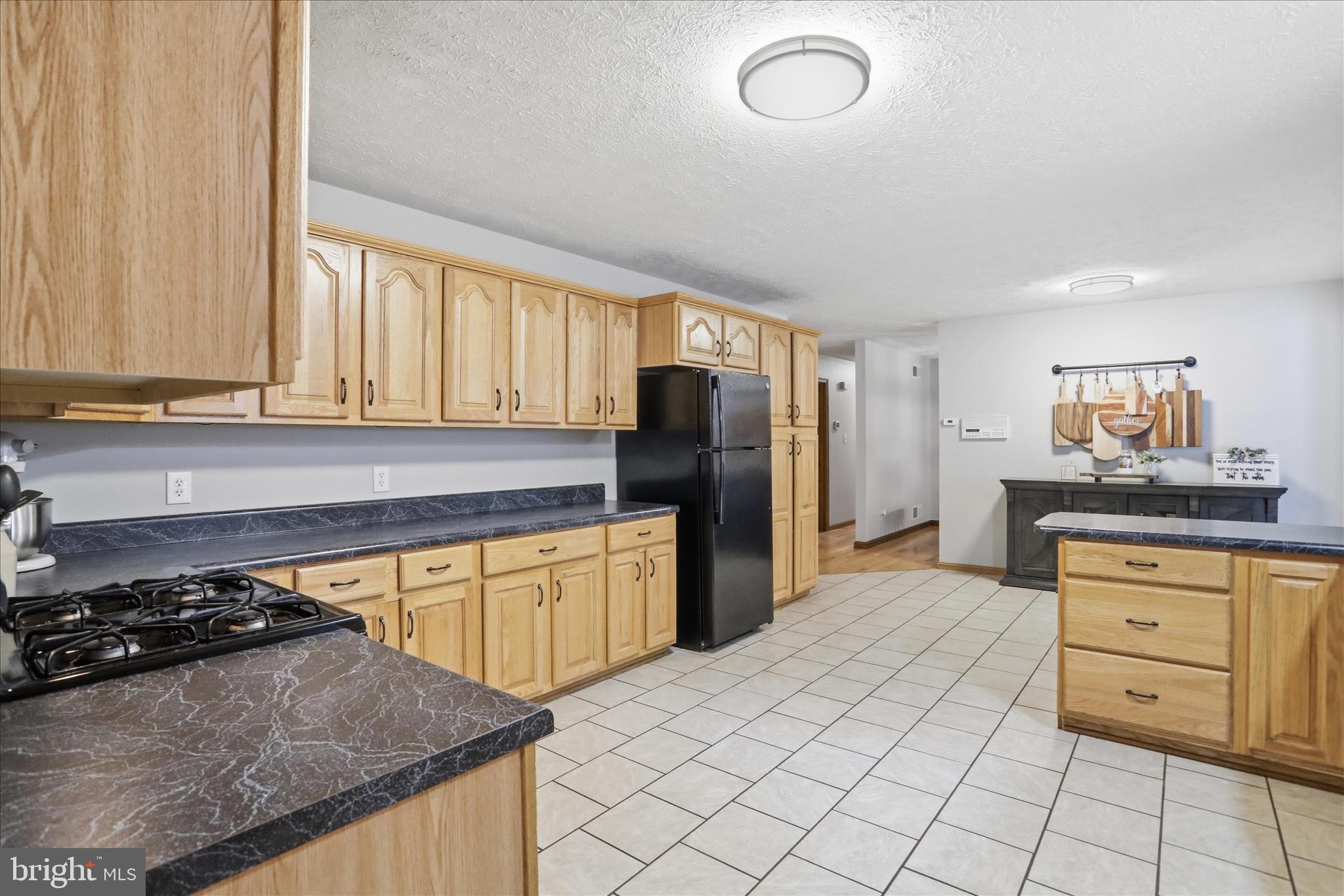 SUMMIT OAKS - Residential