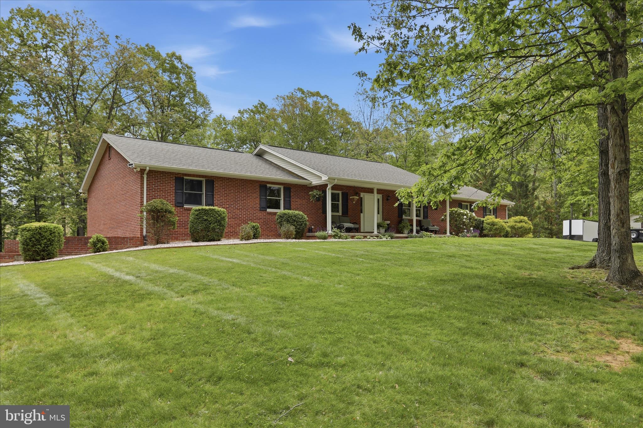 SUMMIT OAKS - Residential