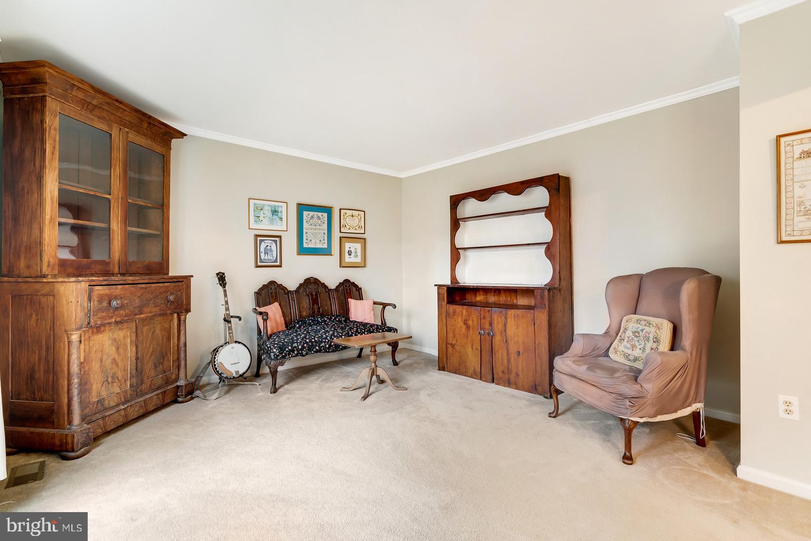 WILLIAM & MARY - Residential