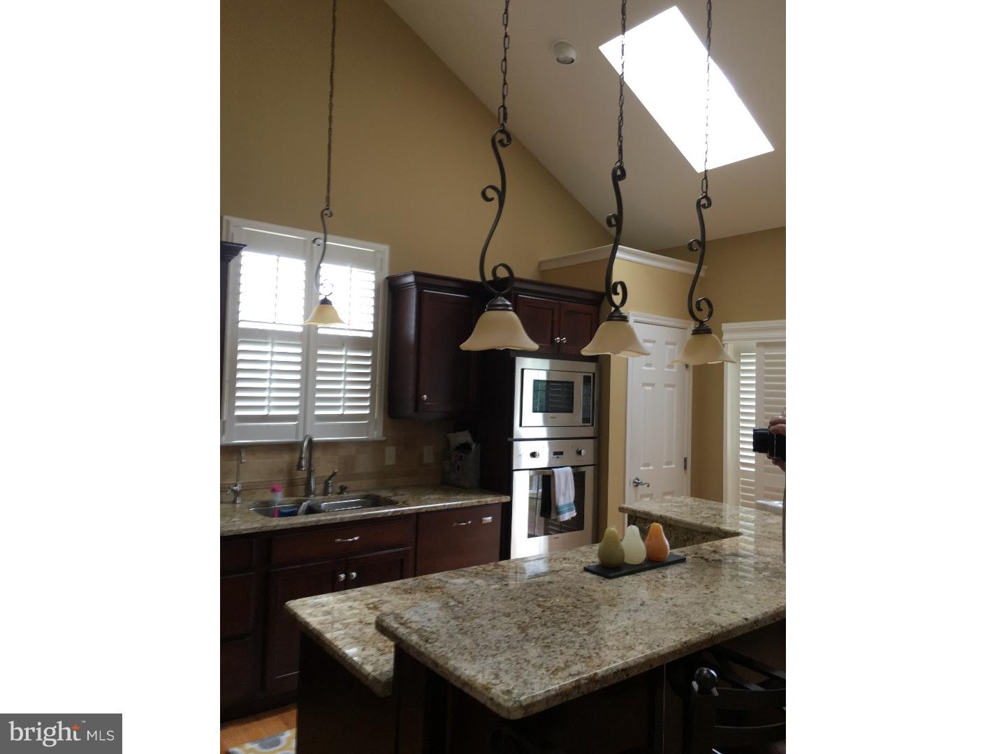 ROSEMONT - Residential