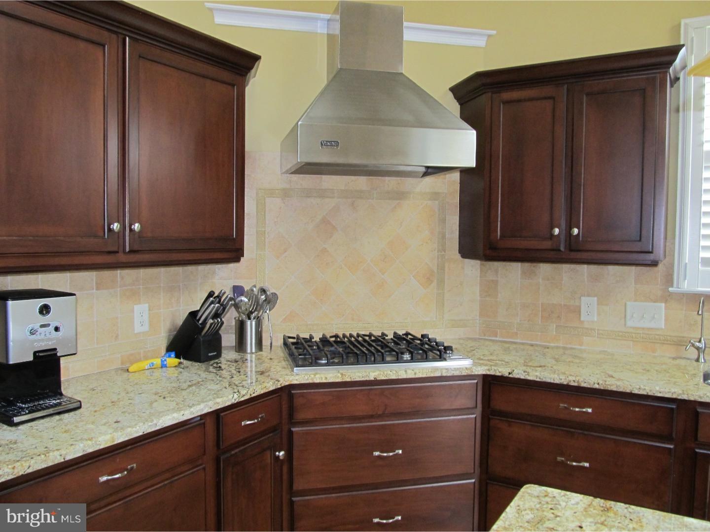 ROSEMONT - Residential